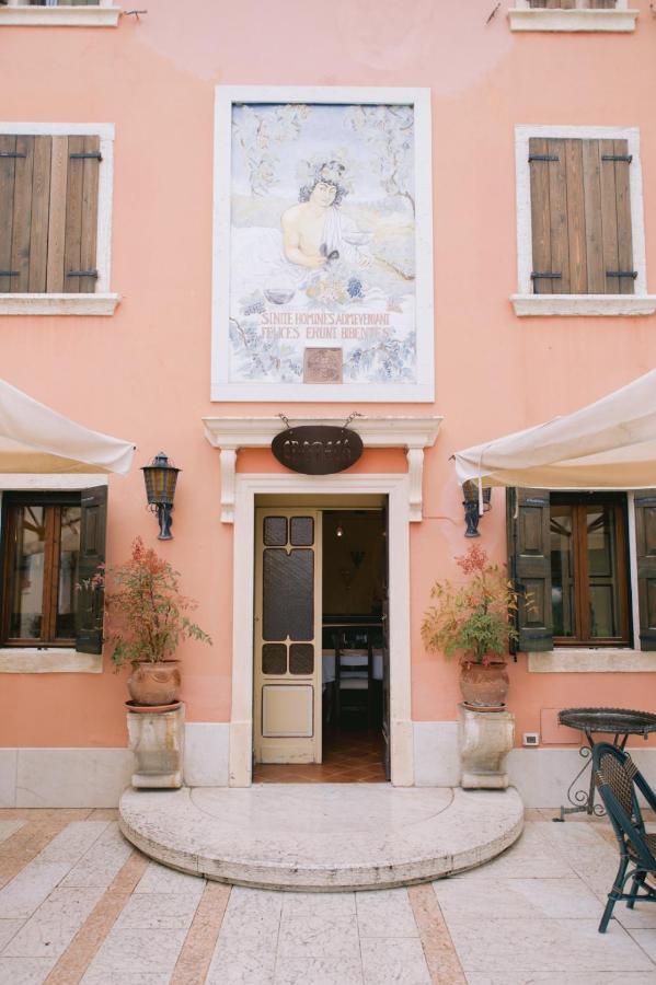 Bacco D'Oro Wine & Relais Ξενοδοχείο Mezzane di Sotto Εξωτερικό φωτογραφία